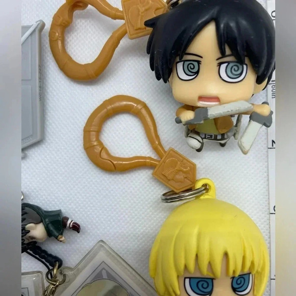 Attack on Titan - Blind Bag Lot (No Longer Blind) Eren, Armin & Military Police - Picture 2 of 5